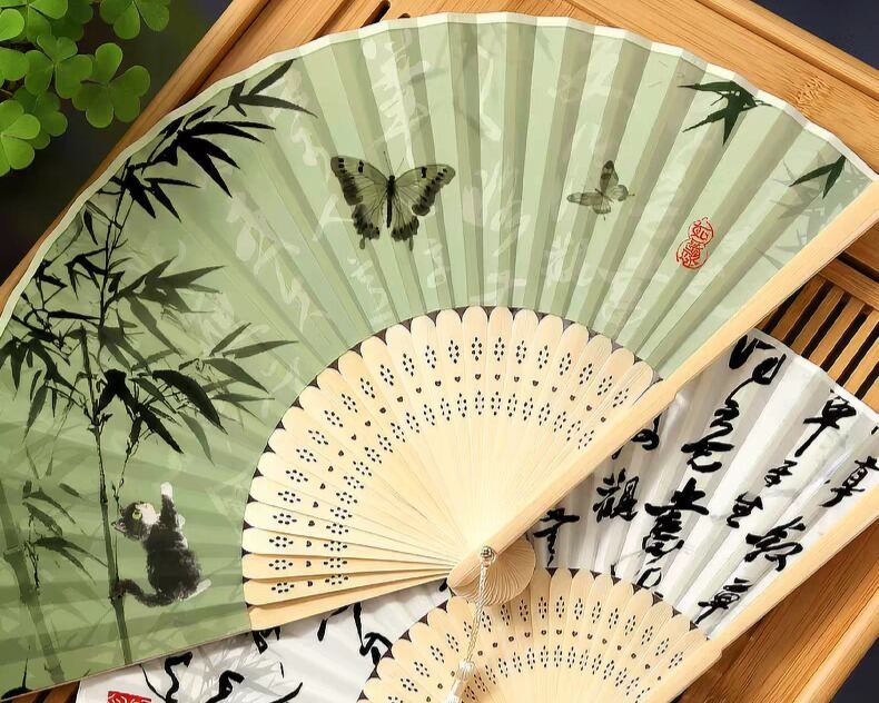 扇子折扇中国风夏天随身流苏古风绢布旗袍女式汉服儿童舞蹈小竹扇