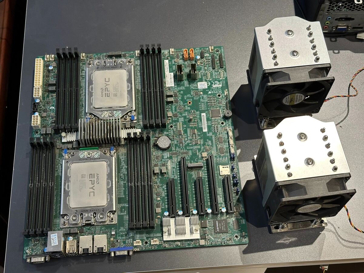 超微h11dsi,amd epyc 7k62